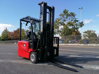 Three wheel front forklift Hangcha A3W18 - 1