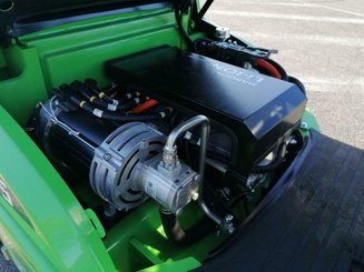 Four wheel front forklift Hangcha XC35 - 14