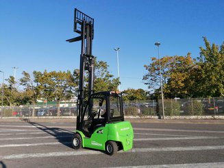 Four wheel front forklift Hangcha XC35i - 5