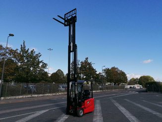 Three wheel front forklift Hangcha A3W18