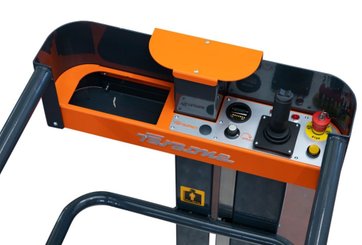 Vertical lift platform FARAONE / ELEVAH E5 MOVE