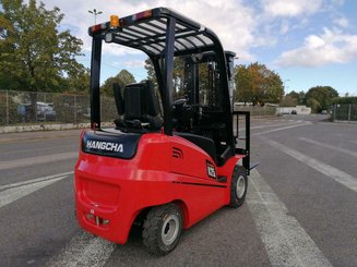 Four wheel front forklift Hangcha A4W25