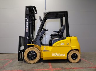 Four wheel front forklift Hangcha XE20i (CPD20-XEY2HA-SI) 