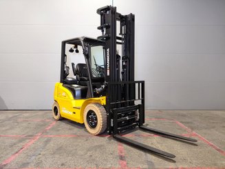 Four wheel front forklift Hangcha XE25i ( CPD25-XEY2HA-SI )