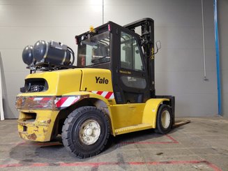 Four wheel front forklift Yale GLP70VX - 4