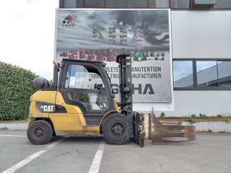 Four wheel front forklift Caterpillar GP45NTD - 5