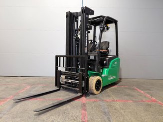Three wheel front forklift Hangcha XC3-20i (CPDS20-XCY2G-SI)