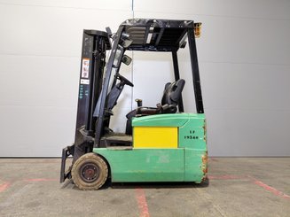 Three wheel front forklift Yale ERP16 ATF - 4