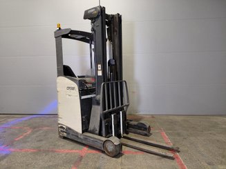 Reach truck Crown ESR 5260