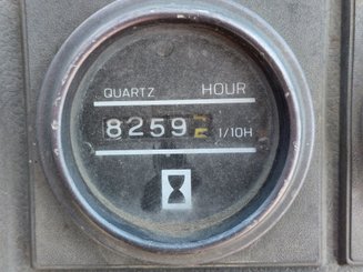 Four wheel front forklift Nissan DF05A79V - 8