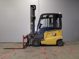 Four wheel front forklift Caterpillar EP30CN - 4