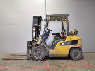 Four wheel front forklift Caterpillar GP30NTD - 4