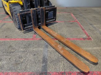 Four wheel front forklift Hyundai 45L-7