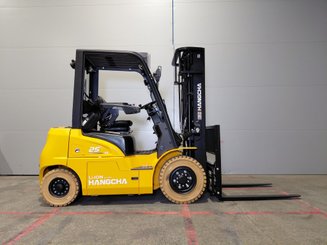 Four wheel front forklift Hangcha XE25Hi ( CPD25-XEY2H2-SI )