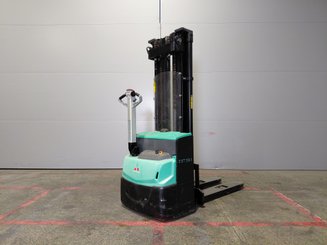 Pallet stacker Mitsubishi SBP12N2