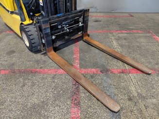 Four wheel front forklift Yale ERP20 - 5