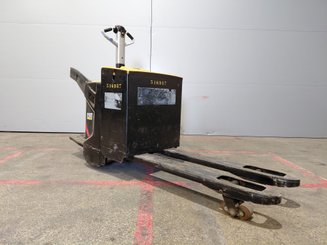 Stand-on pallet truck Caterpillar NPV20N2