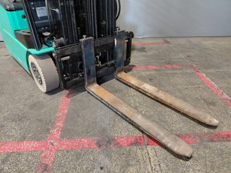 Three wheel front forklift Mitsubishi FB15PNT