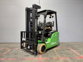 Three wheel front forklift Hangcha XC3-20i (CPDS20-XCY2G-SI) - 1