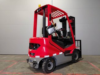 Four wheel front forklift Hangcha XF15D-2 (CPCD15-X2H7F1)