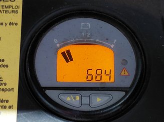 Pedestrian pallet truck Caterpillar NPP20N2E