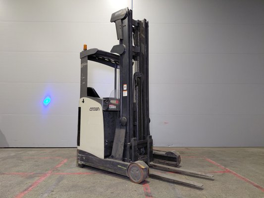 Reach truck Crown ESR 5260 - 1
