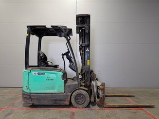 Three wheel front forklift Mitsubishi FB18NT