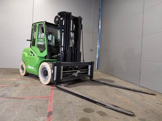 Four wheel front forklift Hangcha XC80i-600 (CPD80-XCY2-SI) - 1