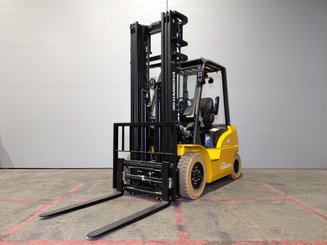 Four wheel front forklift Hangcha XE25i ( CPD25-XEY2HA-SI )