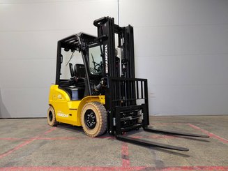 Four wheel front forklift Hangcha XE25Hi ( CPD25-XEY2H2-SI ) - 1