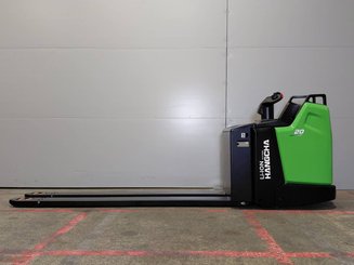 Stand-on pallet truck Hangcha CBD20-XT1S-SiSU