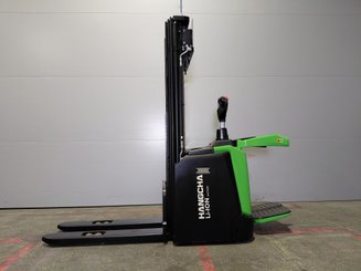 Stacker truck with folding platform Hangcha CDD16-XT1S-SI