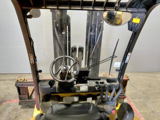 Four wheel front forklift Yale ERP45VL