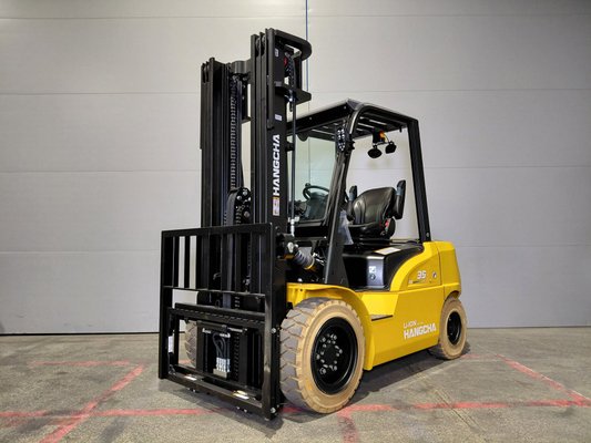Four wheel front forklift Hangcha XE35i (CPD35-XEY2HA-SI) - 1