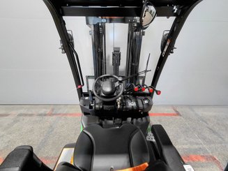 Three wheel front forklift Hangcha XC3-18i