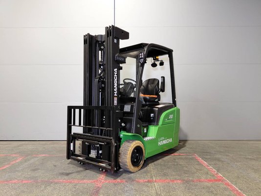 Three wheel front forklift Hangcha XC3-20i (CPDS20-XCY2G-SI) - 1