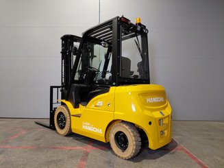 Four wheel front forklift Hangcha XE25Hi ( CPD25-XEY2H2-SI )