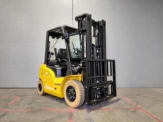 Four wheel front forklift Hangcha XE25Hi ( CPD25-XEY2H2-SI )