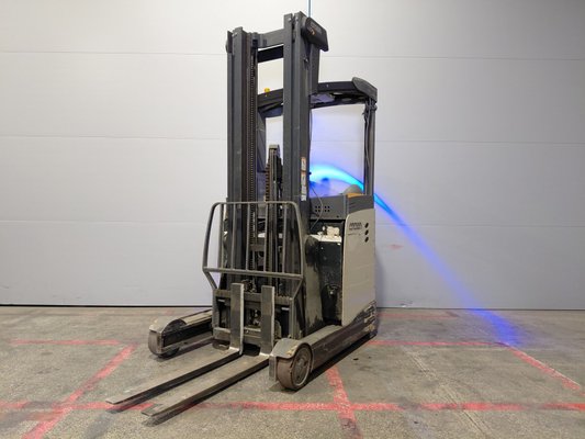 Reach truck Crown ESR 5260 - 1