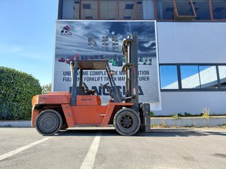 Four wheel front forklift Nissan DF05A79V - 5