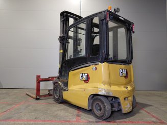 Four wheel front forklift Caterpillar EP30CN - 3