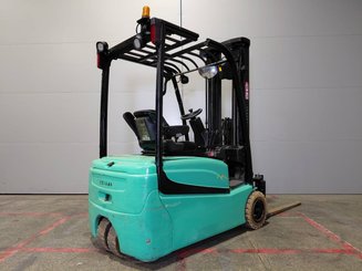 Three wheel front forklift Yale ERP16VTLWB - 3