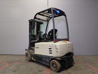 Four wheel front forklift Crown SCF6040-16 - 2
