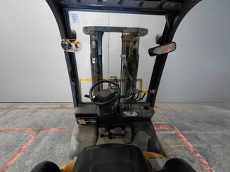 Four wheel front forklift TCM FHG30 - 6