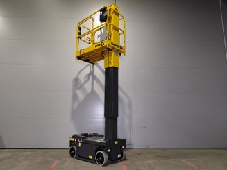 Vertical lift platform Haulotte Star 8S