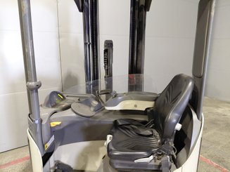 Reach truck Crown ESR 5260