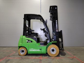 Four wheel front forklift Hangcha XC25i - 5