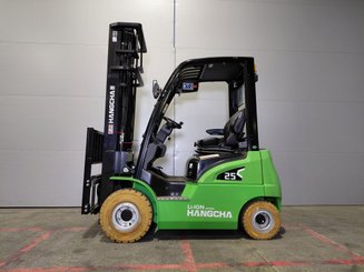 Four wheel front forklift Hangcha XC25i - 2