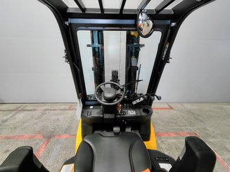 Four wheel front forklift Hangcha XE15i (CPD15-XEY2HA-SI)