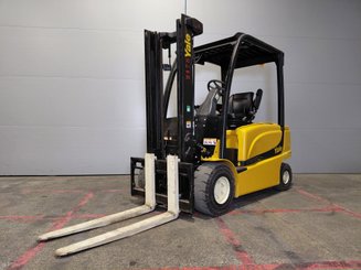 Electric forklift truck Yale ERP35 VL - 1